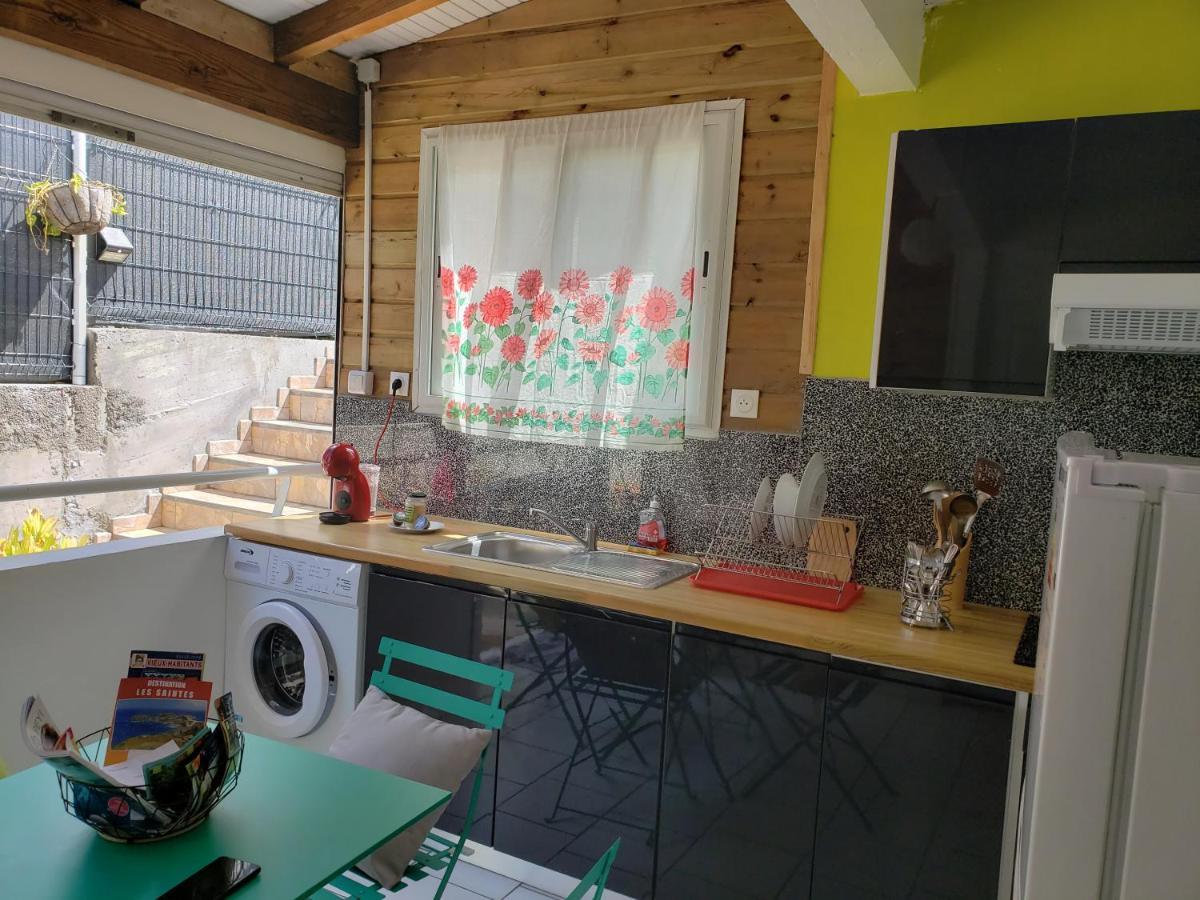 Appartamento Ptit Coin Hibiscus2 Pointe-Noire Esterno foto